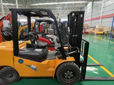 electric forklift