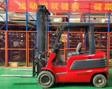 electric forklift