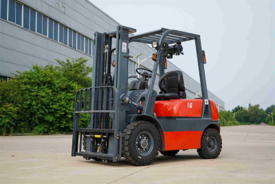 electric forklift