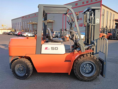 electric forklift