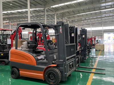electric forklift