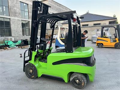 elektrikli forklift