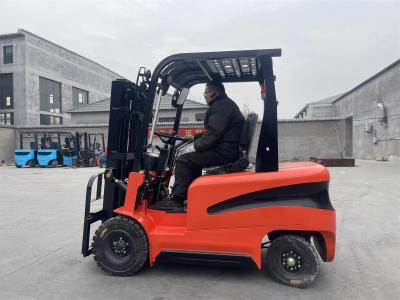 chariot élévateur électrique