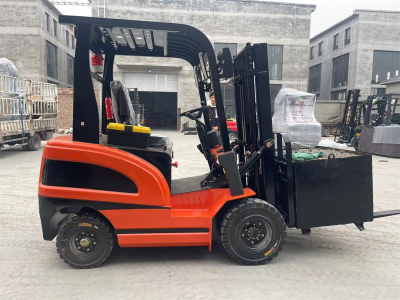 electric forklift